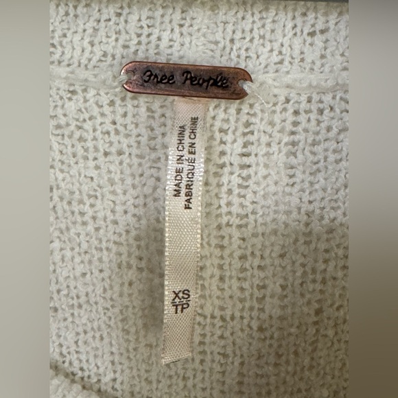 Free People White Cowl‎ Neck Sweater XS Draped Hem Boho Cozy Knit Pullover - Picture 3 of 4
